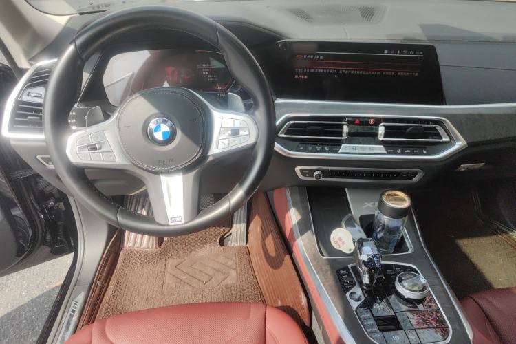 Used BMW X5 2022 Restyled xDrive 30Li Luxury Version M Sport Package