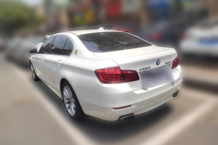 Used BMW 5 Series 2017 535Li Leading Model
