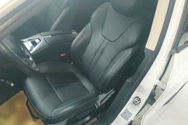 Used Zotye T500 2018 1.5T Manual Luxury Model Left Front Seat