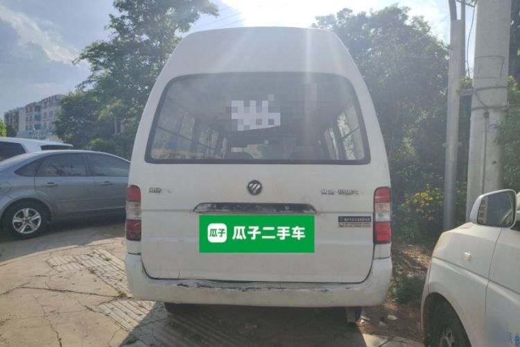 Used Foton Scenic 2014 2.0L Express Classic Short-Wheelbase High-Roof 491EQ4A
