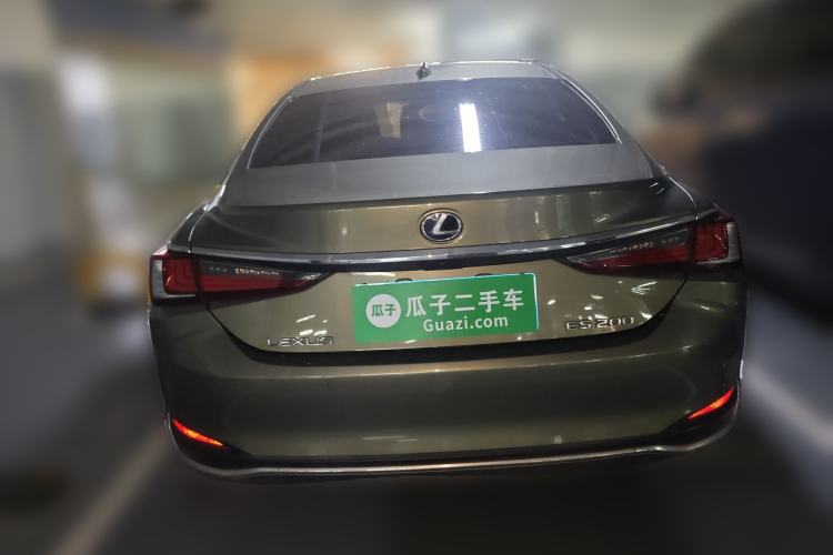 Used Lexus ES 2020 200 Excellence Edition