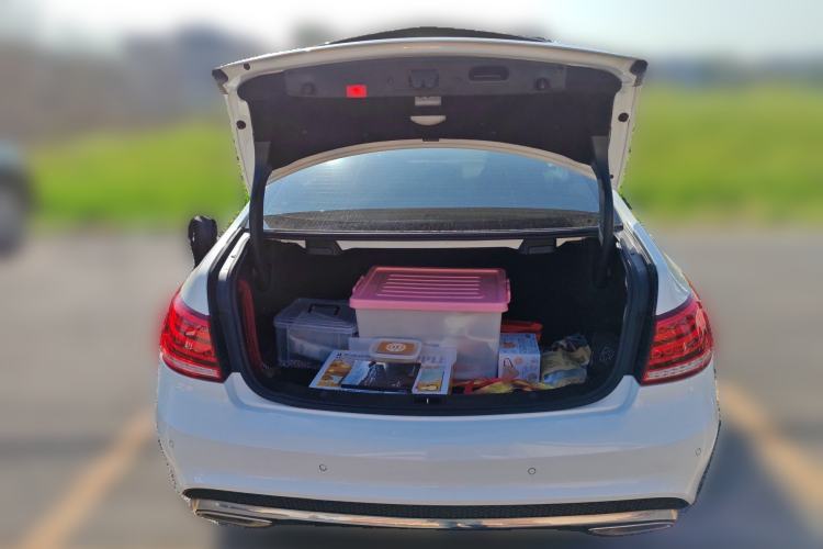 Used Mercedes-Benz E-Class 2014 E 260 Coupe Trunk