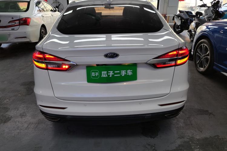 Used Ford Mondeo 2018 EcoBoost 180 Smart Control Fashion Model China VI Standard