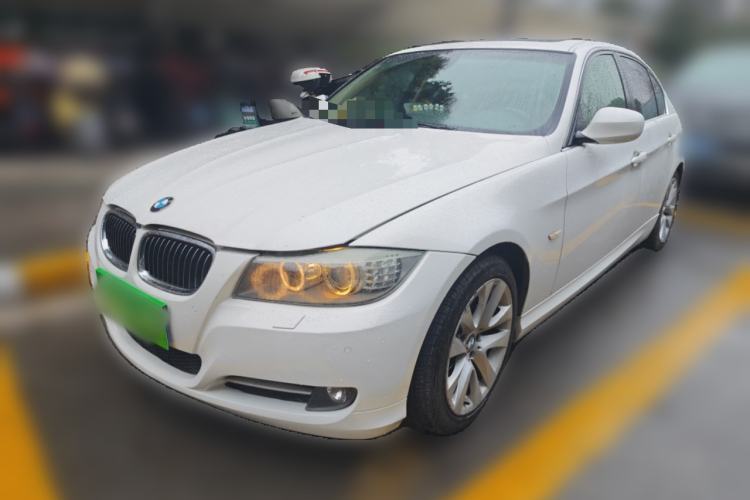 Used BMW 3 Series 2010 320i Luxury Model