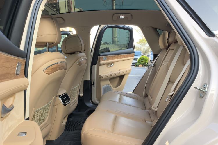 Used Hima AITO M5 2022 Pure Electric All-Wheel-Drive Performance Edition Interior 4