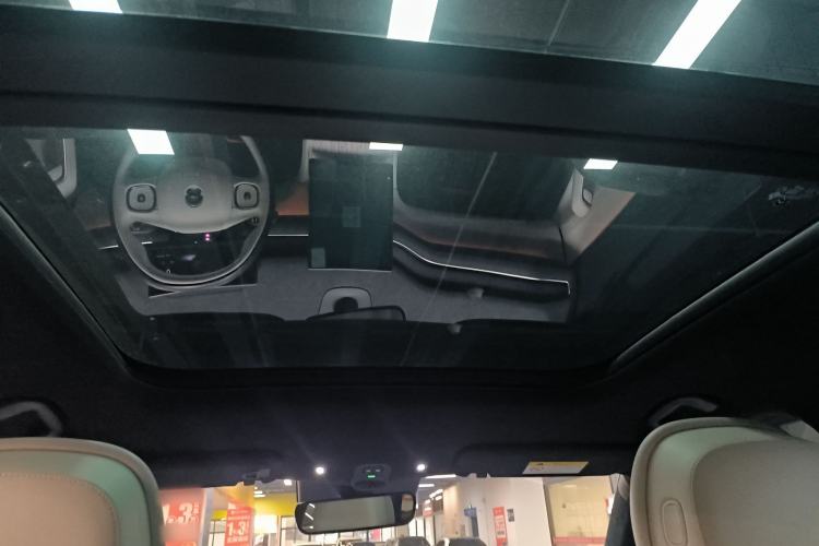 Used Nio ES7 2022 100kWh First Edition Headliner