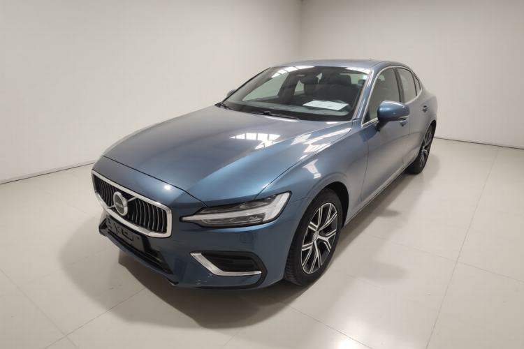 Used Volvo S60 2025 B4 Zhiyi Luxury Edition