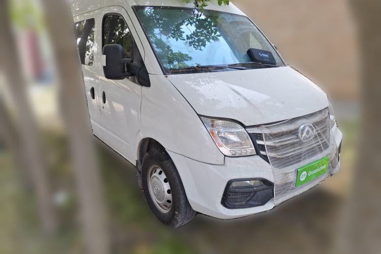 Used SAIC MAXUS Xintu V80 2023 2.0T Manual Classic Aoyuntong Long Wheelbase Mid-Height 6/7/8/9-Seater
