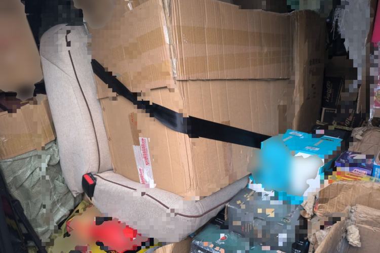 Used JMC Fushun 2022 2.0T Manual Multi-Function Passenger Vehicle Short Wheelbase Low Roof 6-Seater
