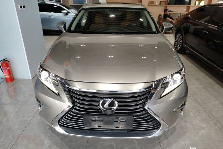 Used Lexus ES 2015 200 Elite Edition
