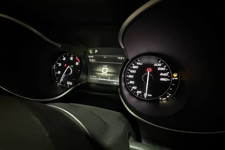 Used Alfa Romeo Stelvio 2017 2.0T 200HP Luxury Edition