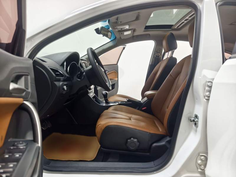 Used MG GT 2016 1.5T Automatic Value-Added Luxury Edition — 36