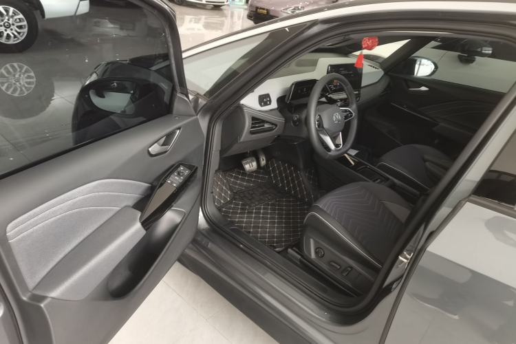 Used Volkswagen ID.3 2024 Outstanding Edition Driver Seat