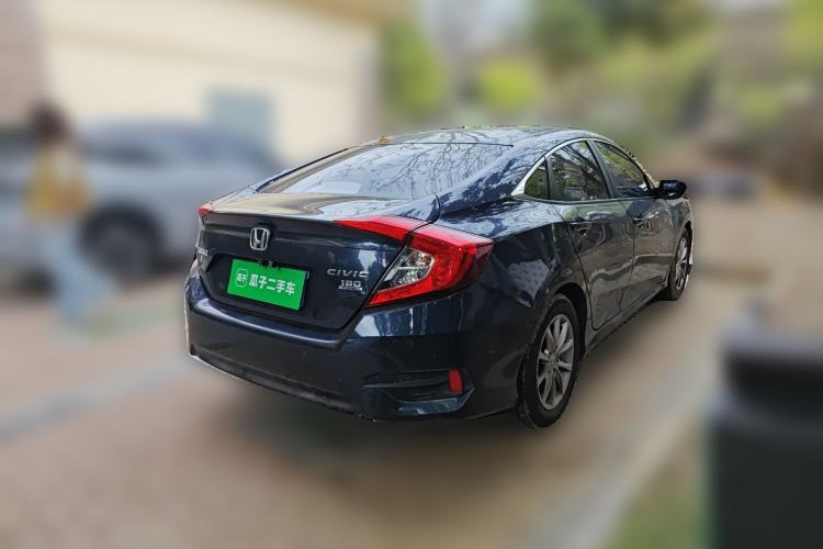 Used Honda Civic 2016 180TURBO CVT Comfort Version
