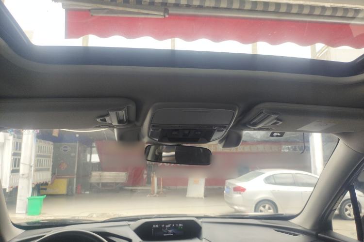 Used Subaru Forester 2019 2.0i Luxury Edition EyeSight Headliner