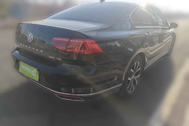Used Volkswagen Magotan 2020 330TSI DSG Leading Model Rear Right 45 Deg