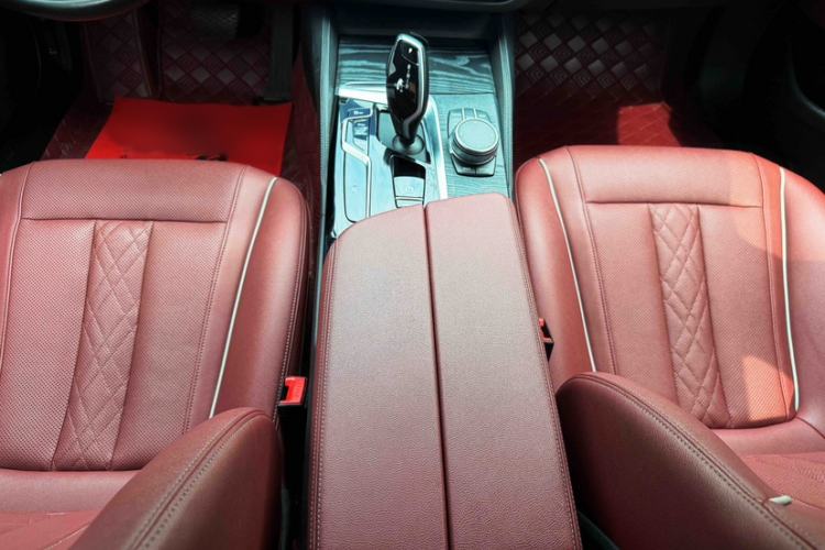 Used BMW 5 Series 2022 530Li Leading Model M Sport Package
