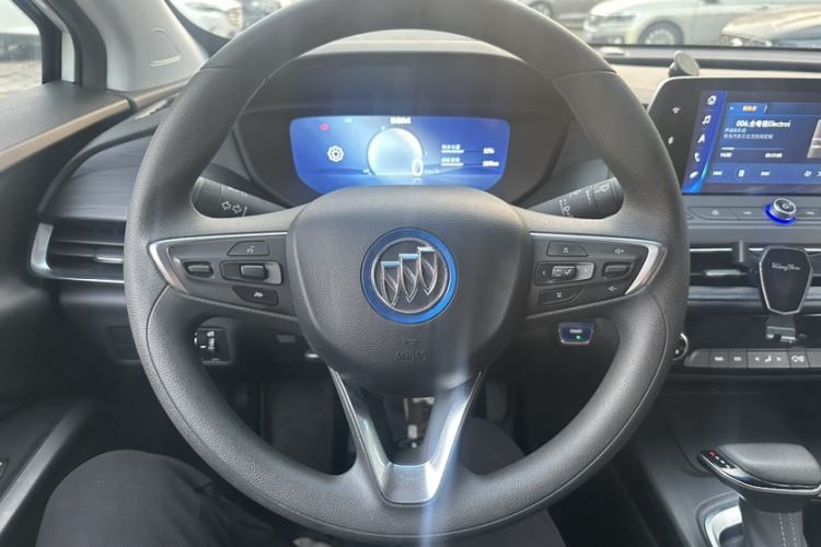 Used Buick Velite 6 2023 430km Range Commuter Version