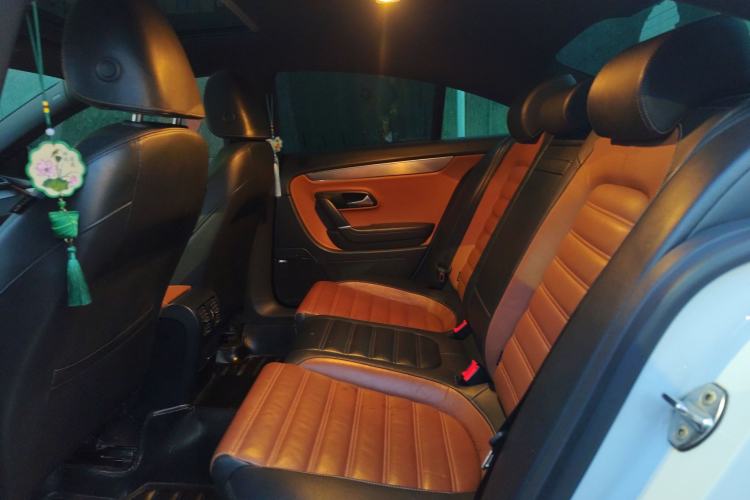 Used Volkswagen FAW-Volkswagen CC 2013 2.0 TSI Ultimate Model Left Rear Seat