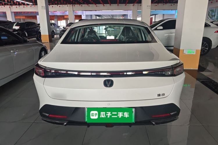 Used Changan Eado PHEV 2025 Smart New Blue Whale 145KM High-Energy Edition
