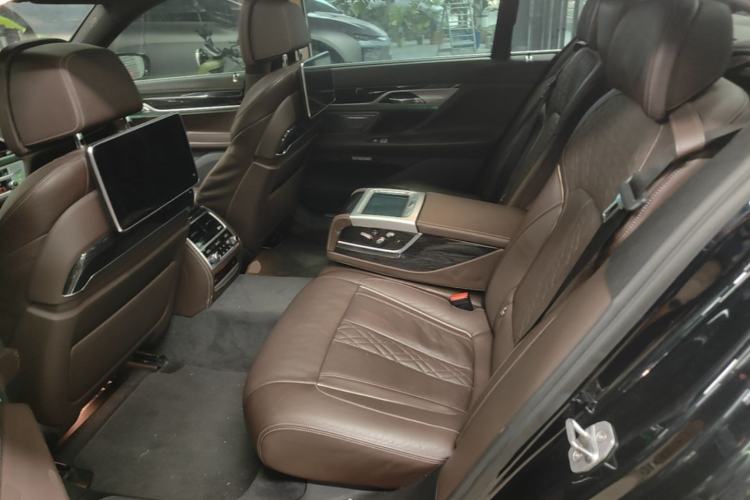 Used BMW 7 Series 2017 730Li Luxury Model