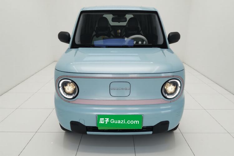 Used Geely Galaxy Panda 2023 Panda Mini 200km Endurance Bear
