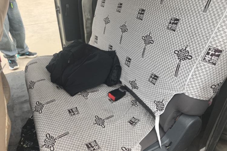 Used Wuling Zhiguang 2015 1.2L Practical LS-I Model Left Rear Seat