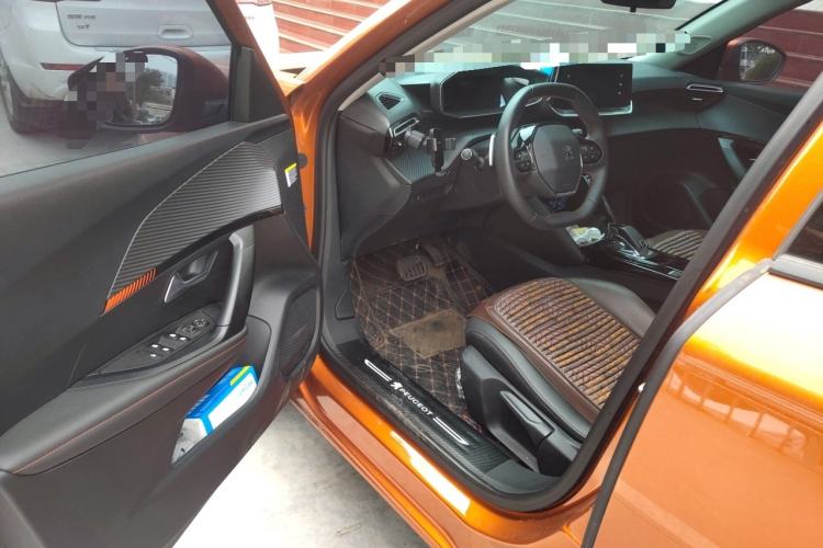 Used Peugeot 2008 2022 230THP THE ONE Interior 3