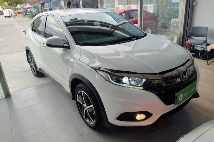 Used Honda Vezel 2020 1.5L CVT Pioneer Edition Front Right 45 Deg