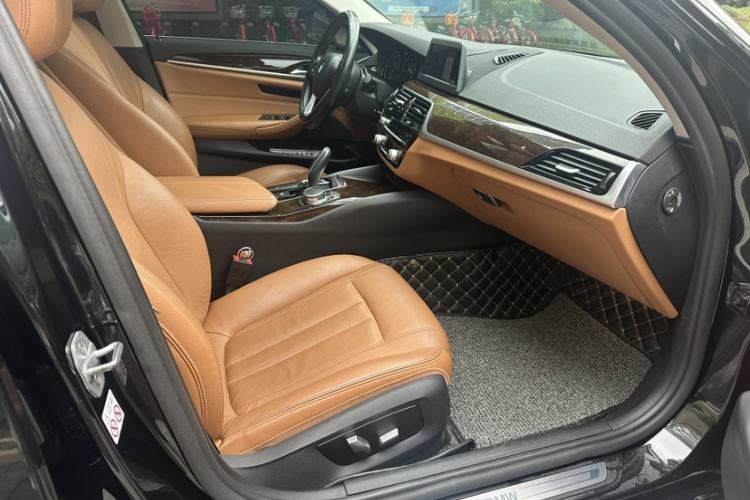 Used BMW 5 Series 2018 528Li Launch Special Edition Interior 7