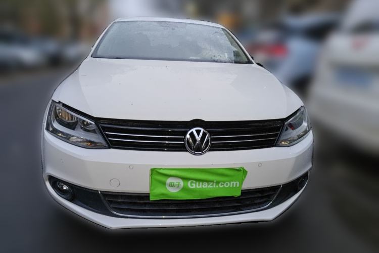 Used Volkswagen Sagitar 2012 1.4TSI Automatic Luxury Edition Front