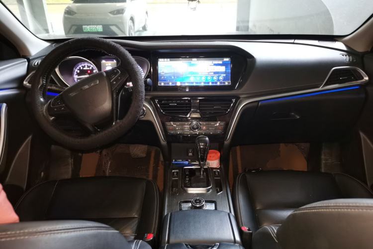 Used Venucia T90 2017 2.0L CVT Leading Edition