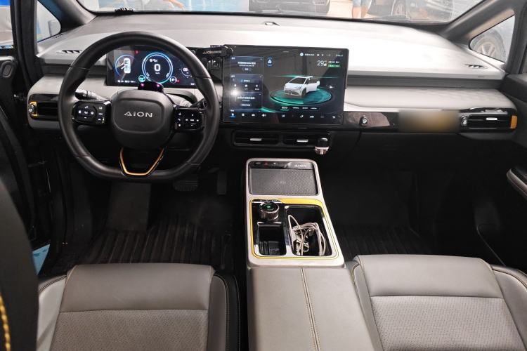 Used AION Y 2022 70 Tech Edition Lithium Iron Phosphate Center Console