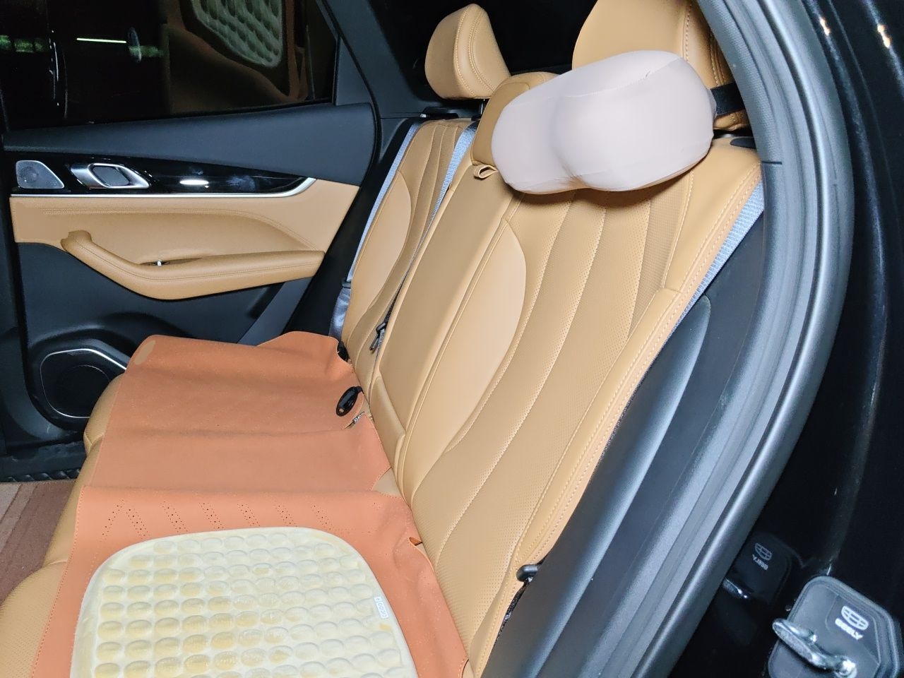 Geely Auto FX11 2025 4th Generation 1.5TD DCT - Shanhe — снимка 17