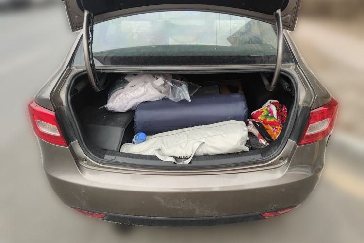 Used Bestune B30 2016 1.6L Automatic Luxury Model Trunk