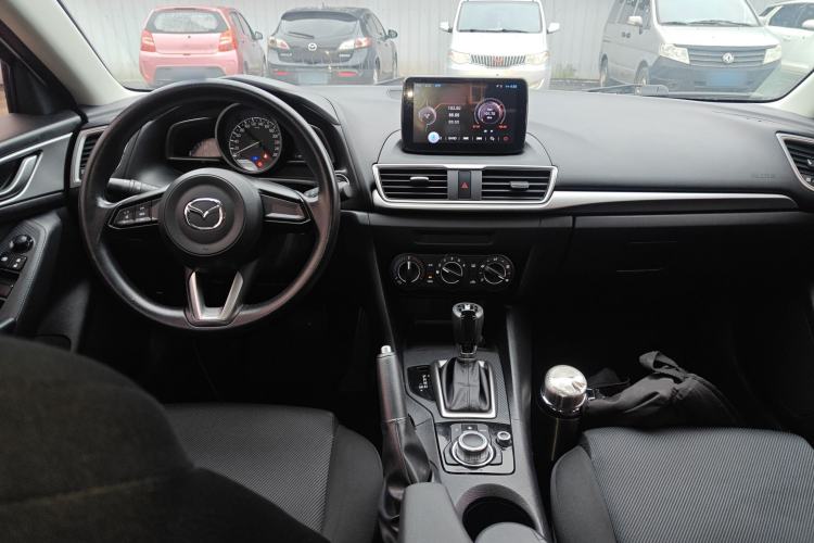 Used Mazda Mazda 3 Axela 2017 Hatchback 1.5L Automatic Comfort Model Emission Standard China V