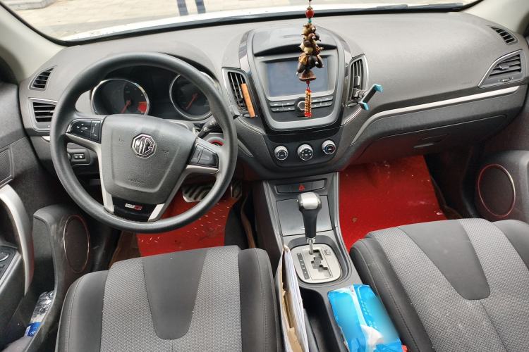 Used MG 5 2012 1.5L Automatic Luxury Edition Center Console