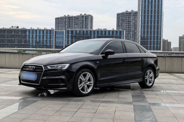 Used Audi A3 2019 Limousine 35 TFSI Fashion Edition China VI Emission Standard
