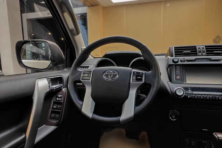 Used Toyota Prado 2016 3.5L Automatic TX-L NAVI
