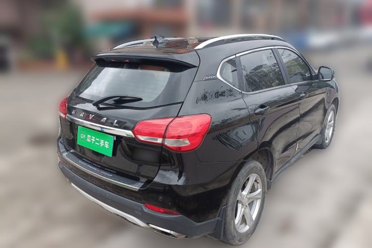 Used Haval H2 2018 Chuanxiang Edition Blue Badge 1.5T Manual Two-Wheel Drive Fashionable Model