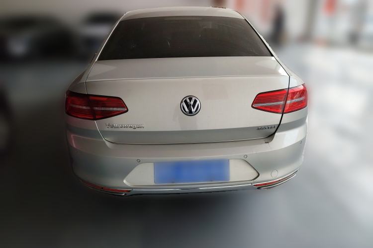 Used Volkswagen Magotan 2017 380TSI DSG Luxury Model