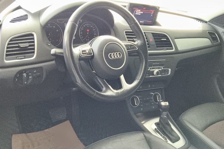 Used Audi Q3 2017 30 TFSI Fashion Model