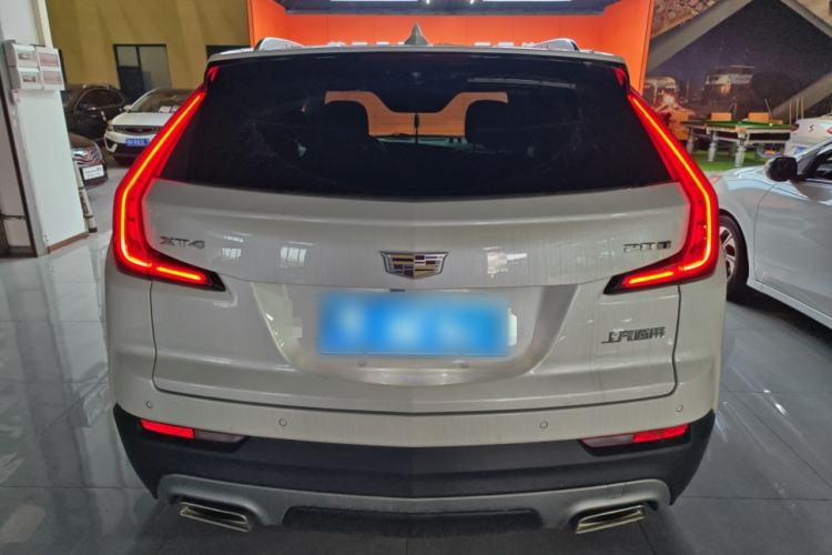 Used Cadillac XT4 2021 28T Two-Wheel Drive Leading Version
