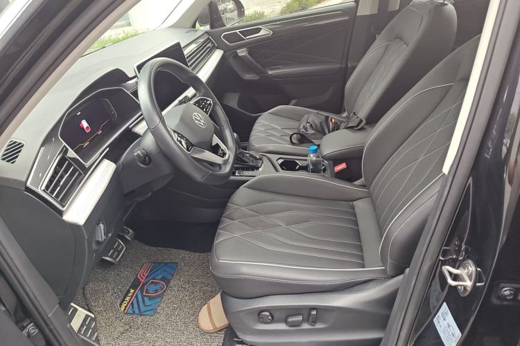 Used Volkswagen Tiguan L 2022 330TSI Automatic Two-Wheel Drive R-Line Enhanced Edition
