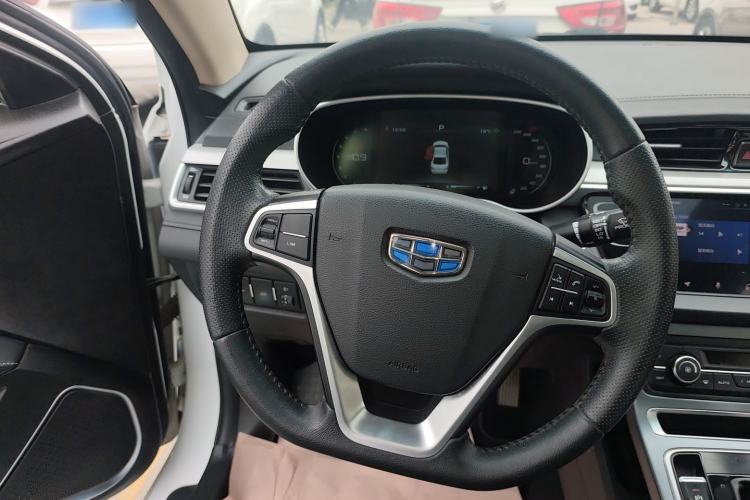 Used Geely Auto Emgrand 2018 1.5L CVT Upward Connect Edition Steering Wheel