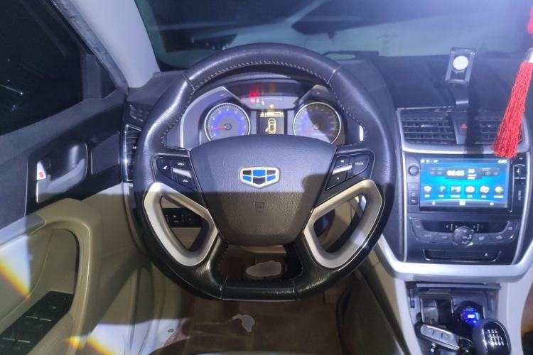 Used Geely Auto Emgrand 2014 Sedan 1.3T Manual Elite Model
