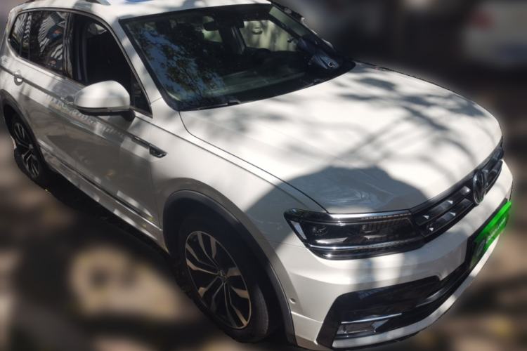 Used Volkswagen Tiguan L 2019 Restyled 330TSI Automatic Two-Wheel Drive R-Line Flagship Version China VI Standard

