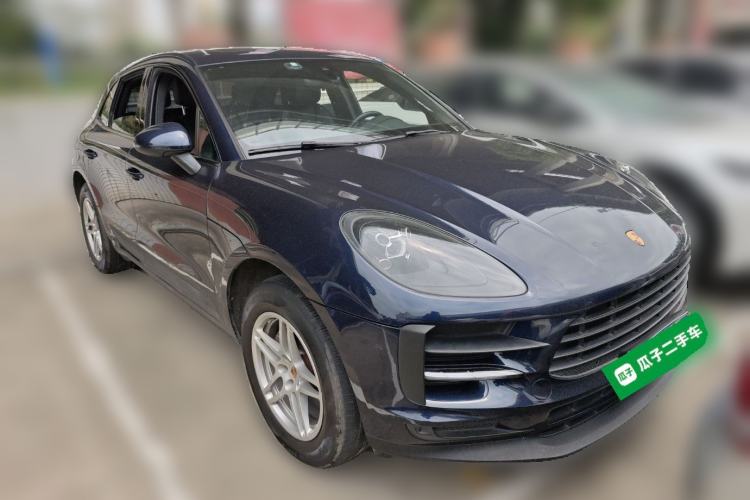 Used Porsche Macan 2020 Macan 2.0T Front Right 45 Deg