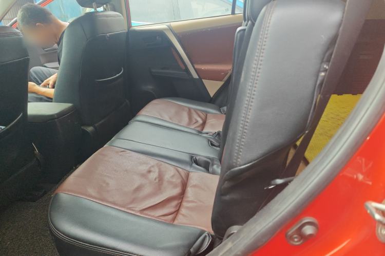 Used Toyota RAV4 2013 2.0L CVT Two-Wheel Drive Urban Edition