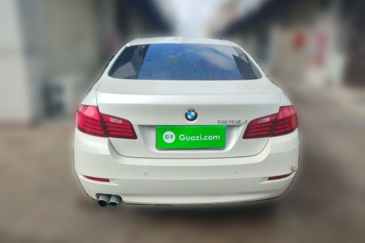 Used BMW 5 Series 2014 525Li Leading Model
